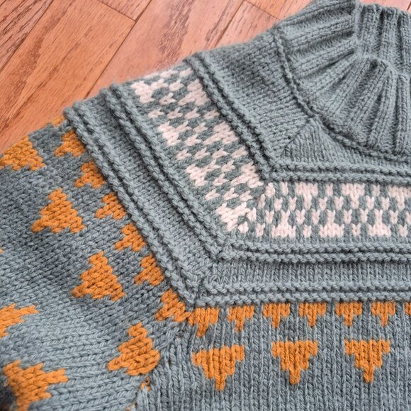 Universal Thread Cozy Alpine Snowflake Mockneck Pullover Sweater Green XS - Picture 2 of 9